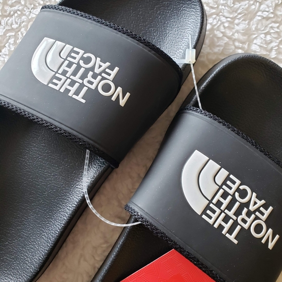 North face slides - Picture 4 of 5